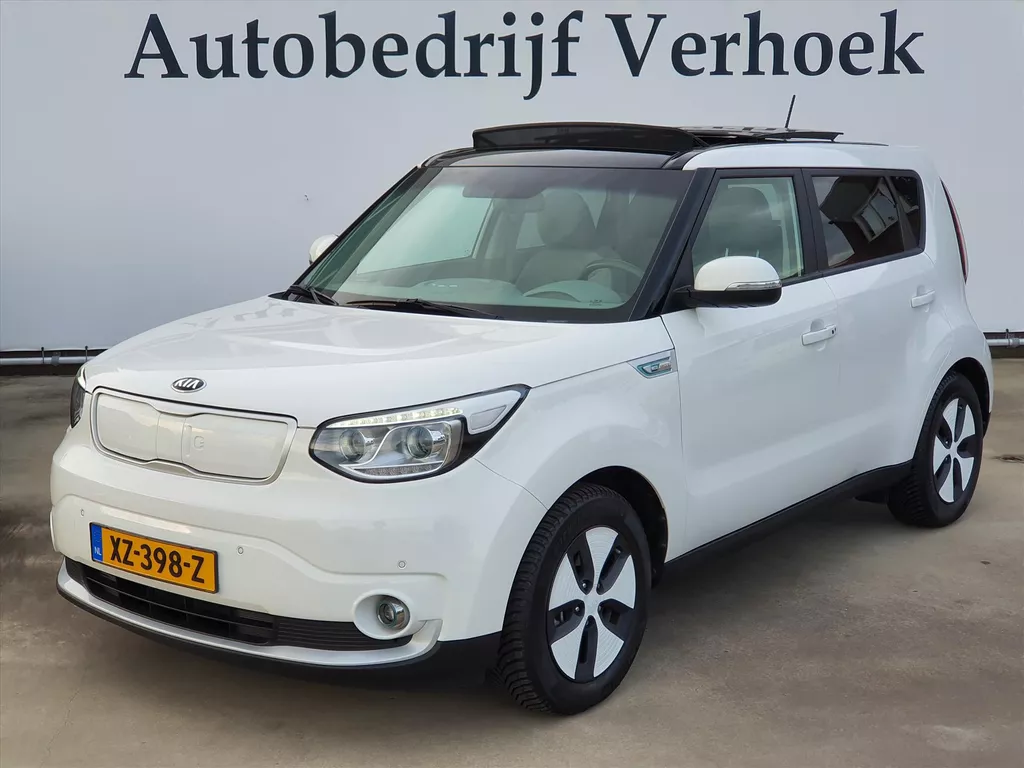 Kia e-Soul EV 30kWh Executive Plus Line € 13.900 na Subsidie Panodak - Incl BTW