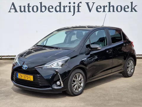 Toyota Yaris 1.5 Hybrid Dynamic Navigatie - Clima - Camera