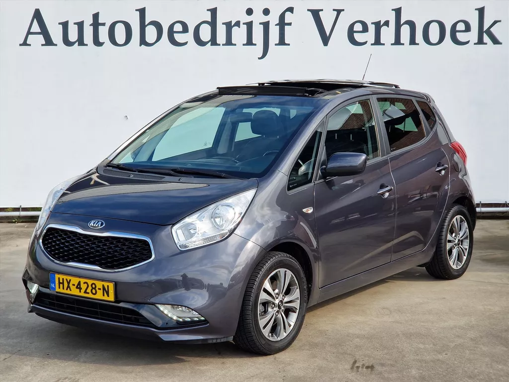 Kia Venga 1.4 CVVT 90pk Dynamic Plus Line | Trekhaak | Panodak | NL Auto | Camera | Navi | Clima | Cruise