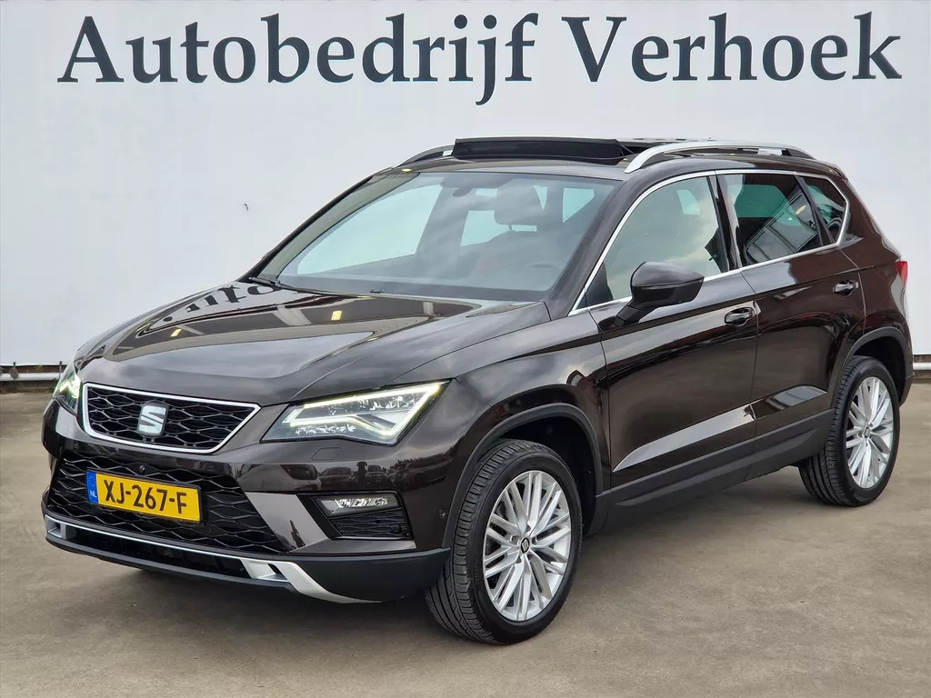 Seat Ateca 1.5 TSI Xcellence Panodak - Sfeer verlichting - 360° Camera - NL Auto